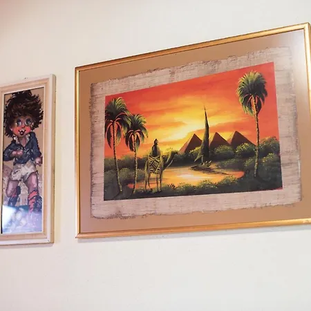 Tina With Seasonal Pool Appartement Podsreda