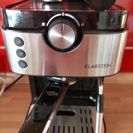 Tina With Seasonal Pool Апартаменты