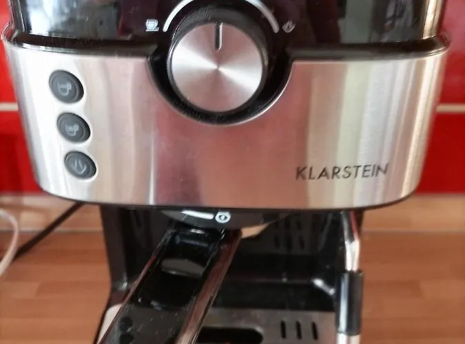 Tina With Seasonal Pool Appartement